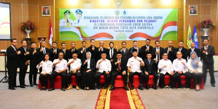 Lucky Targetkan Tahun 2025 Pelayanan Perumda MT Capai 80 Persen