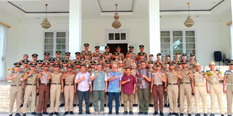 Pj. Gubernur Gorontalo Motivasi Taruna Akmil/Akpol IPDN dan STTD